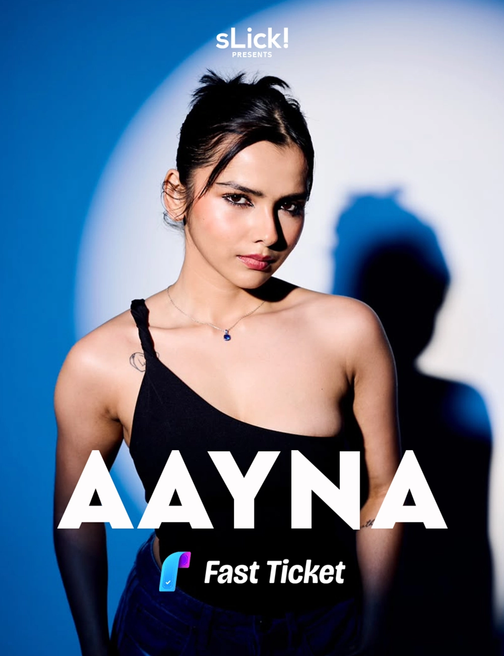 sLick x R2G present Aayna at Mind space social